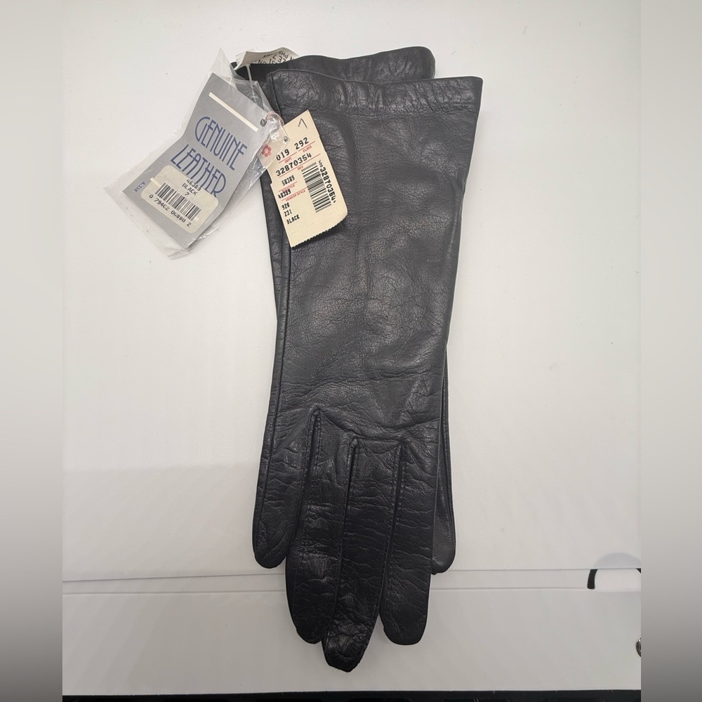 Vintage Women’s Black Leather Gloves Sz 7 - Boston Store